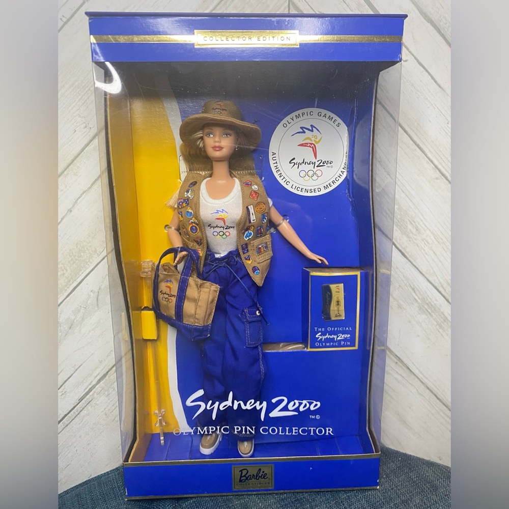 Sydney 2000 Olympic Pin Collector Doll